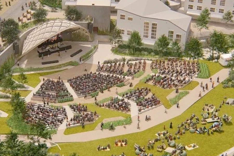 Daytime concert at UCSD Epstein Family Amphitheater